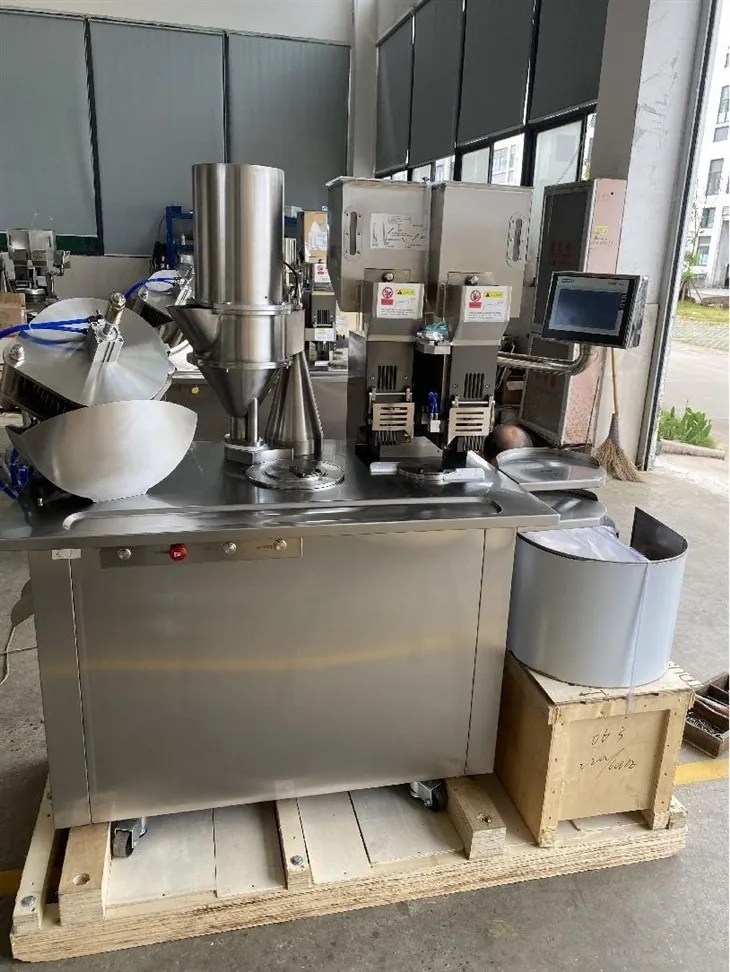 Double Feeders Semi-auto Capsule Filling Machine